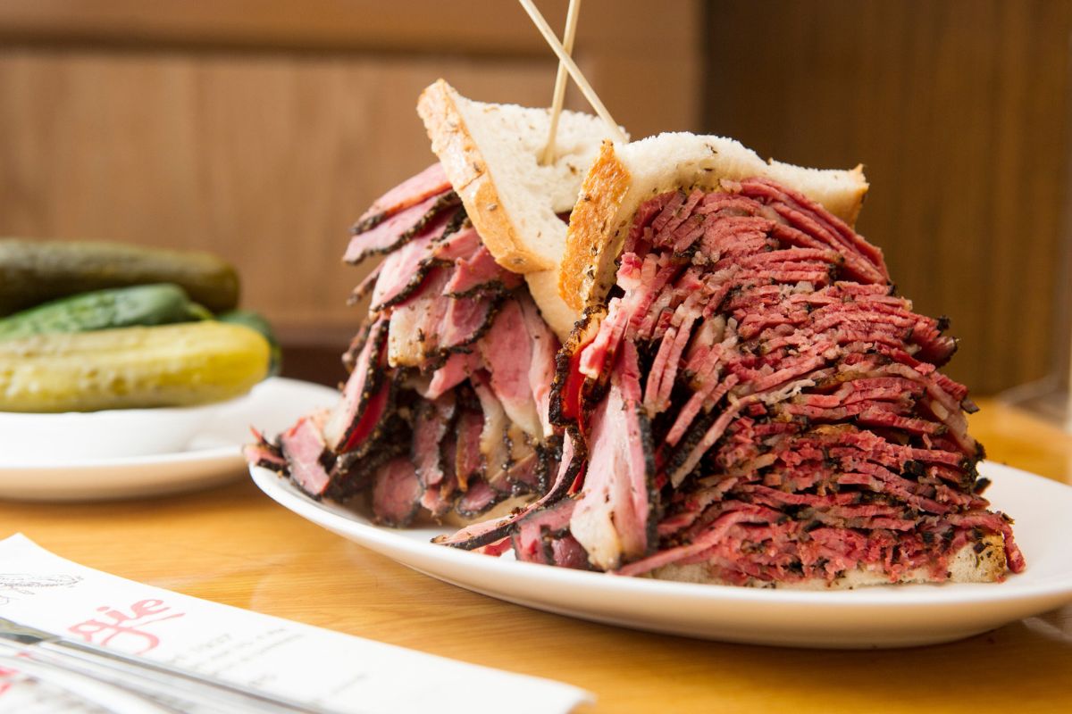 Carnegie Deli