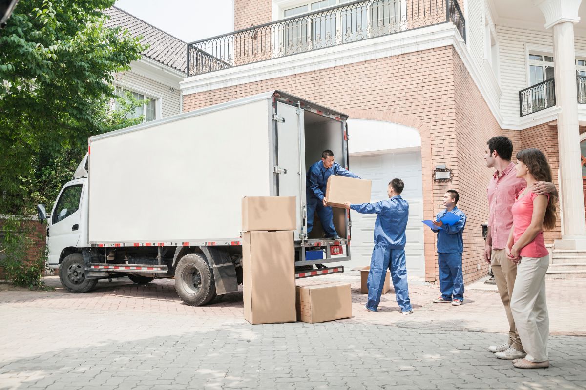 The Packers Movers