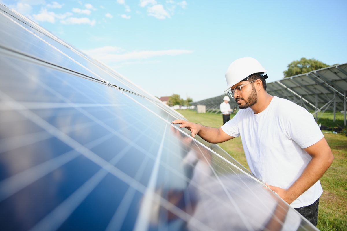 Solar Panel Home Installation