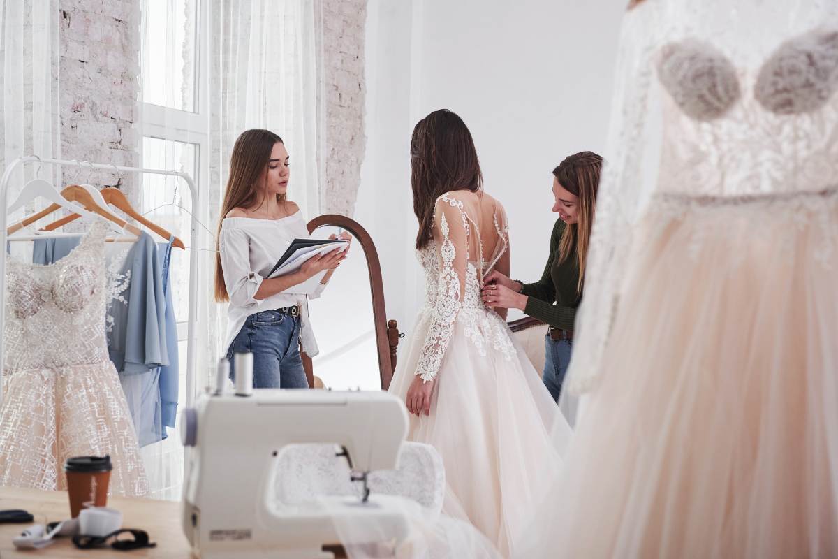 Brides & Tailor