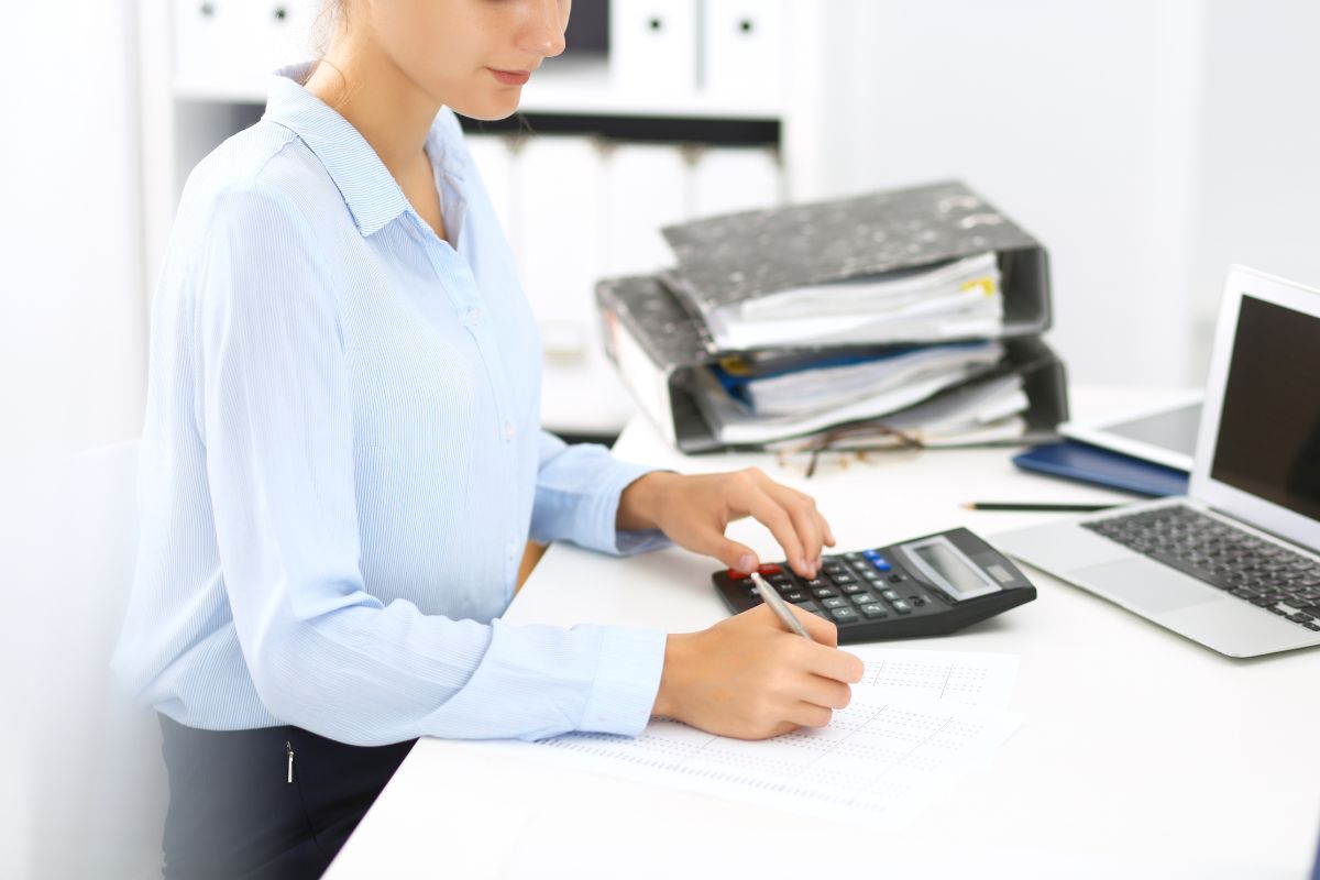 Velan Bookkeeping