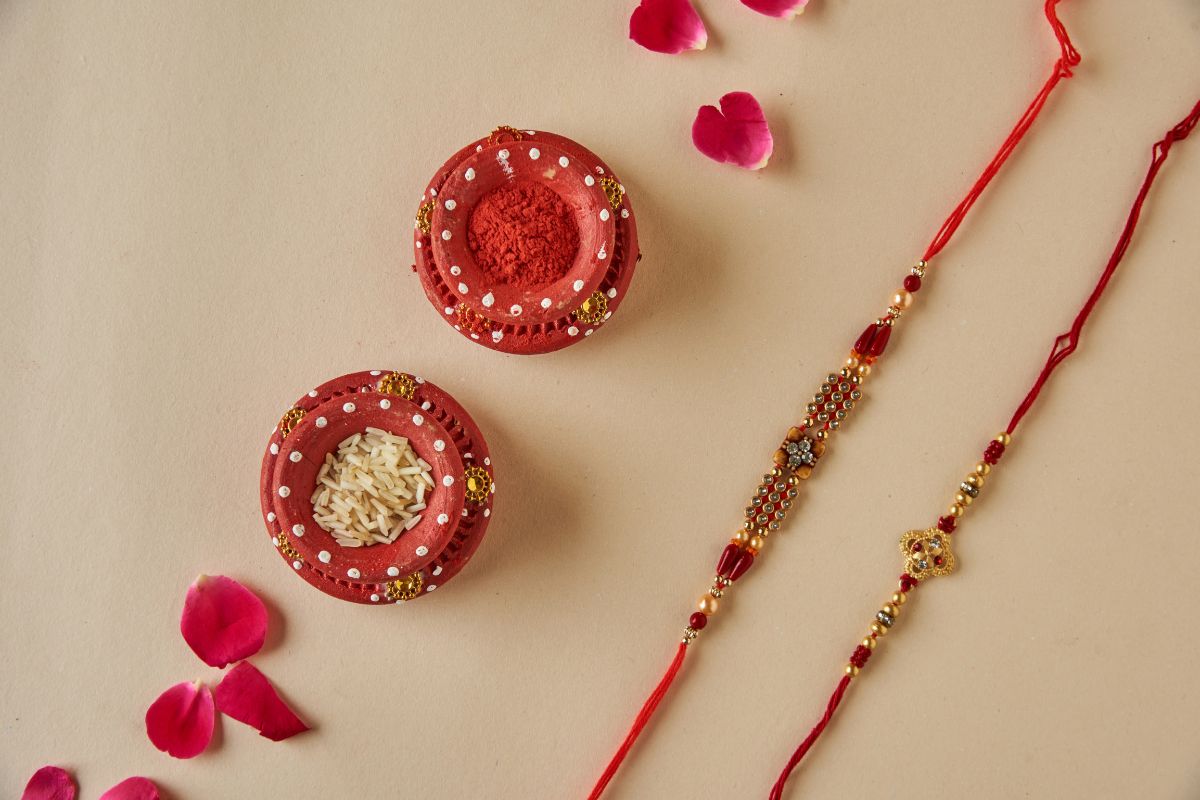Online Rakhi Delivery