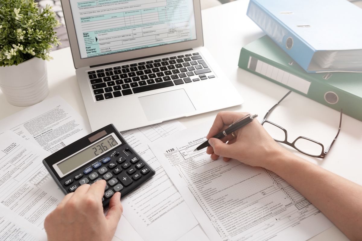 Apex Accounting