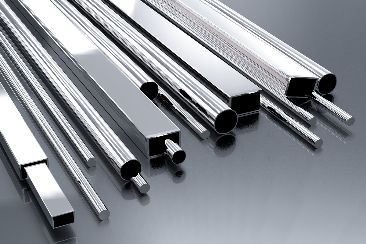 Steel & Pipes