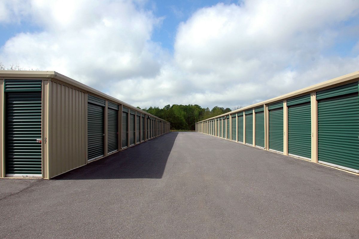 Willow Self Storage