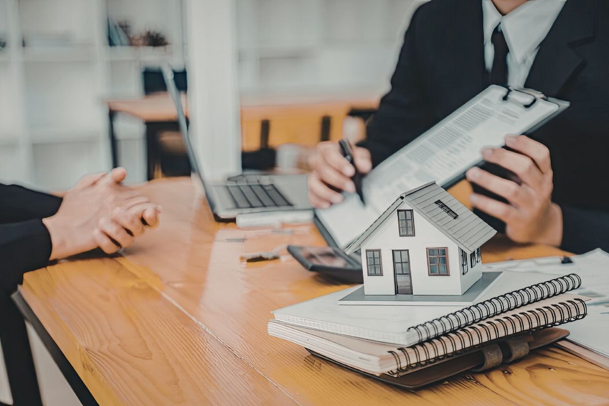 how-real-estate-agents-can-stop-missing-website-leads
